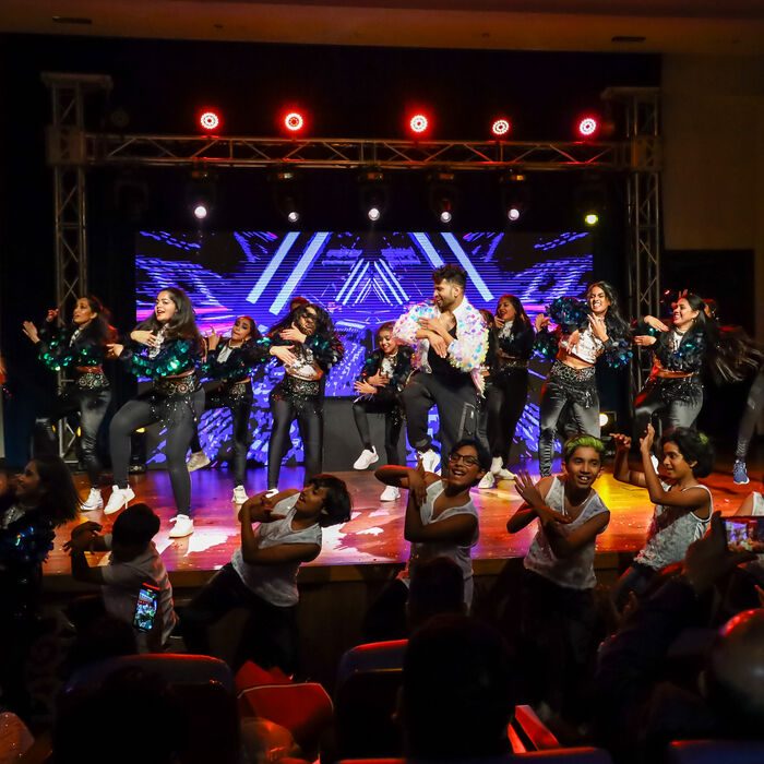 Dance Vaganza S1 performance photo