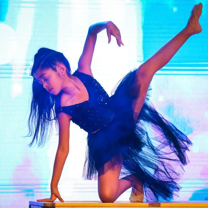 Dance Vaganza S1 performance photo
